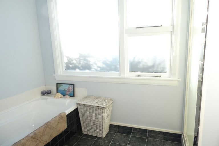 Photo of property in 17 Peel Street, Westport, 7825