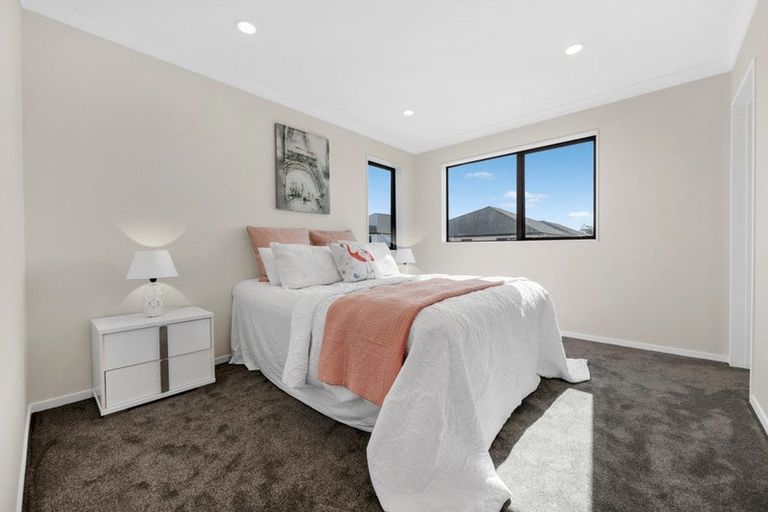 Photo of property in 6 Knockanara Drive, Flat Bush, Auckland, 2019