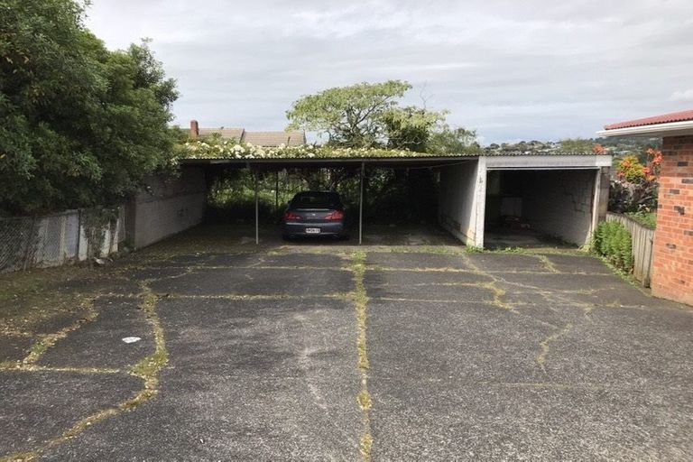 Photo of property in 65 Astley Avenue, New Lynn, Auckland, 0600