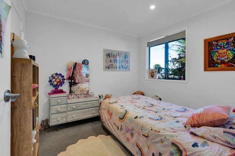 Photo of property in 15 Customhouse Street, Bell Block, New Plymouth, 4312