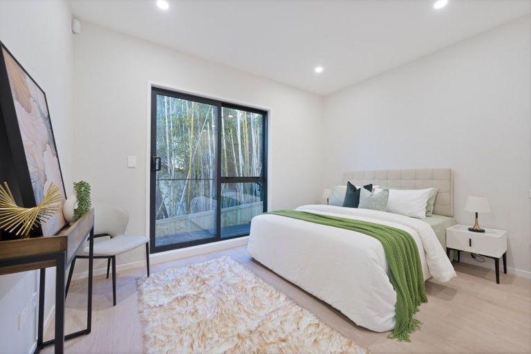 Photo of property in 70b Alexander Avenue, Torbay, Auckland, 0630