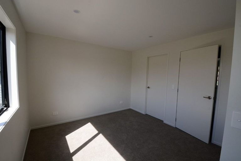 Photo of property in 6/66 Neil Avenue, Te Atatu Peninsula, Auckland, 0610