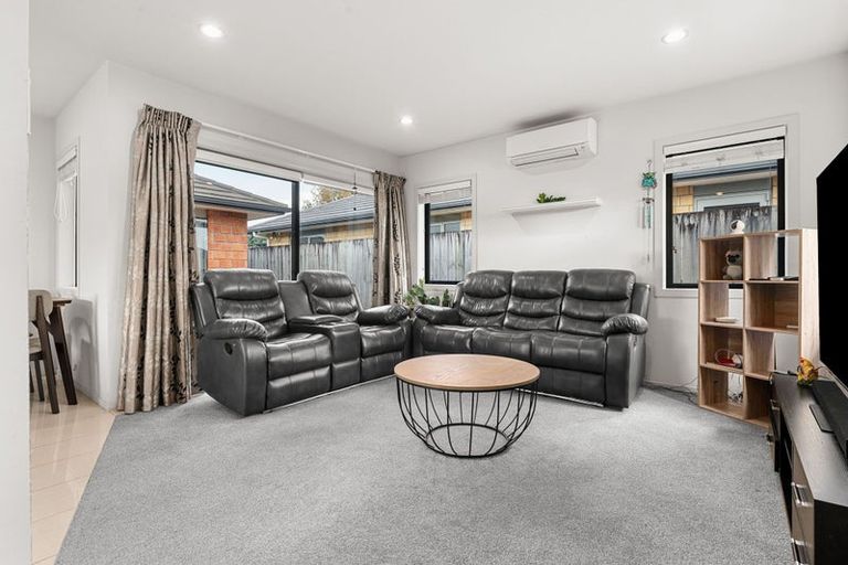 Photo of property in 2 Southbrook Close, Glenview, Hamilton, 3206