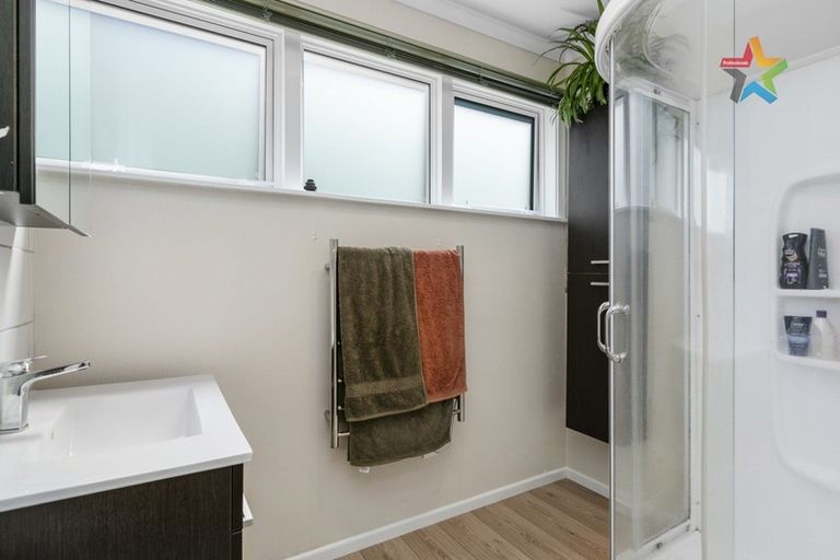 Photo of property in 27 Vista Grove, Kelson, Lower Hutt, 5010