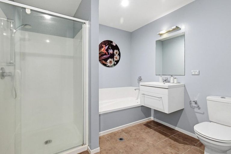 Photo of property in 2/114 Mitchell Street, Brooklyn, Wellington, 6021