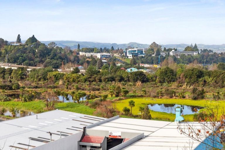 Photo of property in 44 Collingwood Street, Judea, Tauranga, 3110