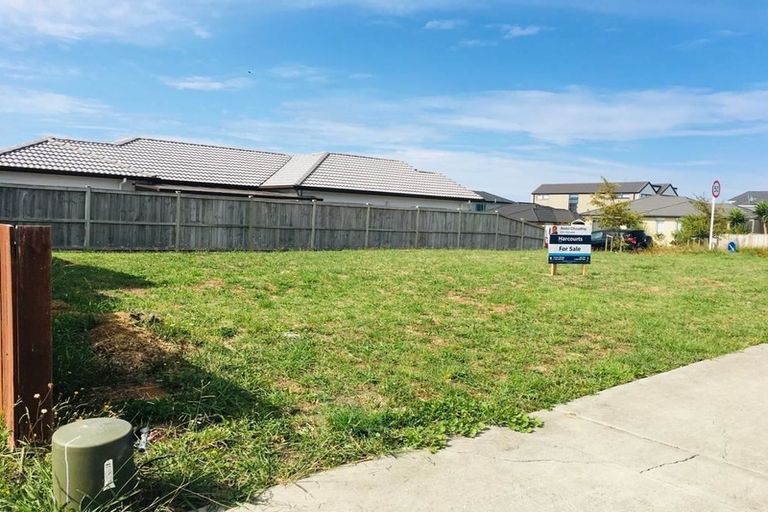 Photo of property in 17 Huamanu Street, Pukekohe, 2120