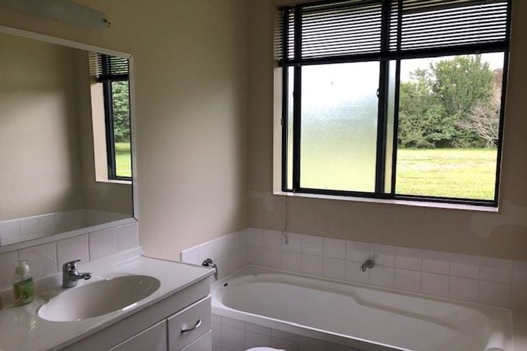 Photo of property in 25 Fuchsia Lane, Tamahere, Hamilton, 3284