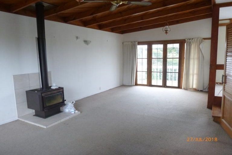 Photo of property in 63 Moire Road, Massey, Auckland, 0614