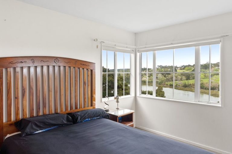 Photo of property in 20c Poplar Road, Stanmore Bay, Whangaparaoa, 0932
