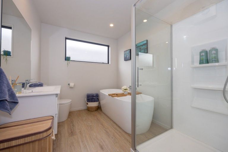 Photo of property in 16 Mount Burke Street, Wanaka, 9305