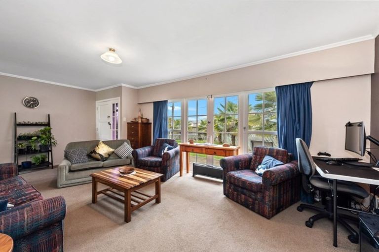 Photo of property in 7 Southsea Crescent, Silverdale, Hamilton, 3216