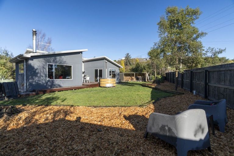 Photo of property in 3 Goodwin Street, Waihola, Milton, 9073