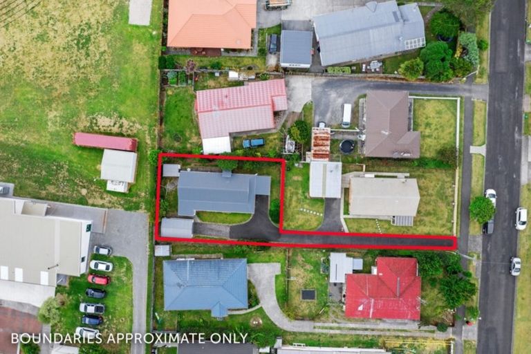 Photo of property in 8b Carisbrooke Street, Katikati, 3129