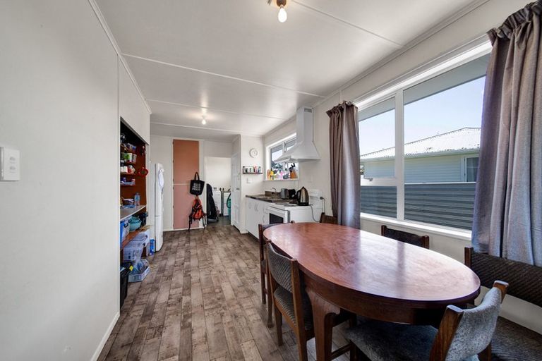 Photo of property in 26 Ramanui Avenue, Hawera, 4610