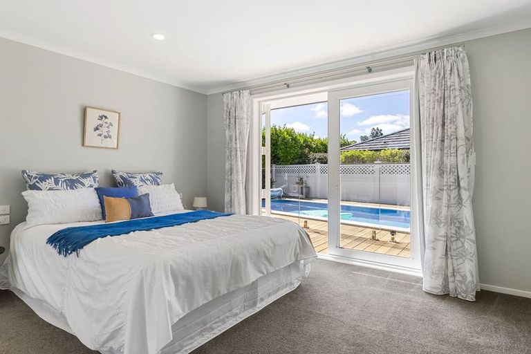 Photo of property in 13 Dida Park Drive, Kumeu, 0810