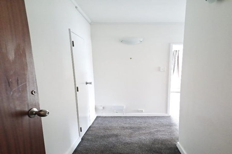 Photo of property in Hobson Court Flats, 34/70u Hobson Street, Thorndon, Wellington, 6011