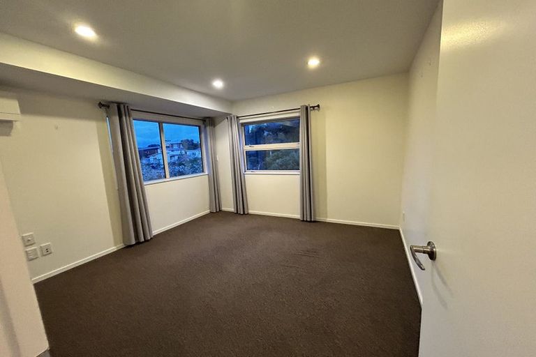 Photo of property in 34 Farnham Street, Mornington, Wellington, 6021