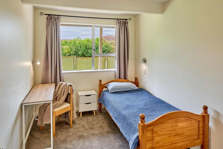 Photo of property in 72 Rawhiti Road, Pukerua Bay, 5026