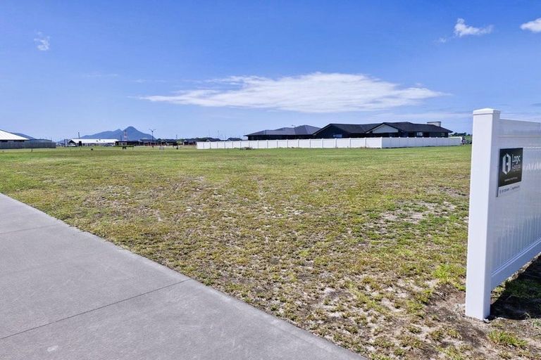 Photo of property in 70 Hauhou Lane, One Tree Point, Ruakaka, 0118