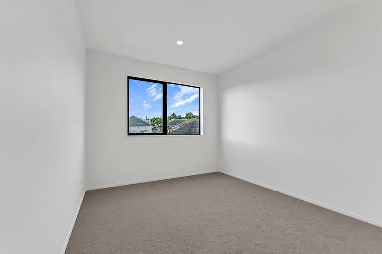 Photo of property in 4/37 Claude Road, Hillpark, Auckland, 2102