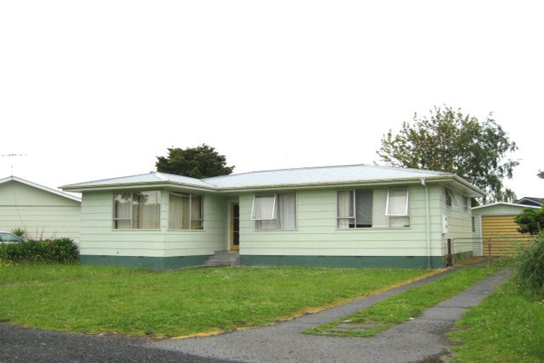 Photo of property in 101 Chichester Drive, Rosehill, Papakura, 2113