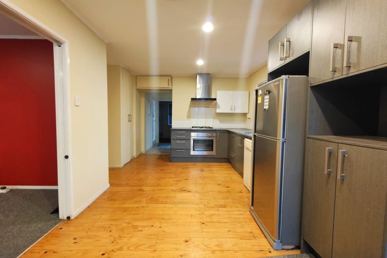 Photo of property in 25 Mervan Street, Mangere East, Auckland, 2024