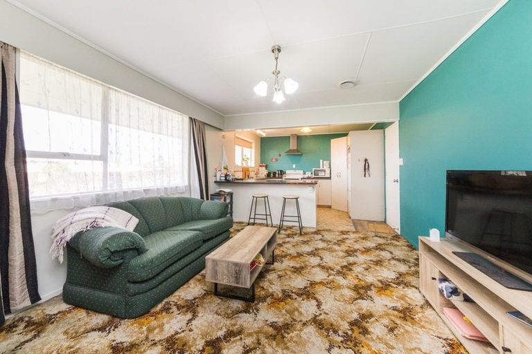 Photo of property in 26 Kennedy Avenue, Feilding, 4702