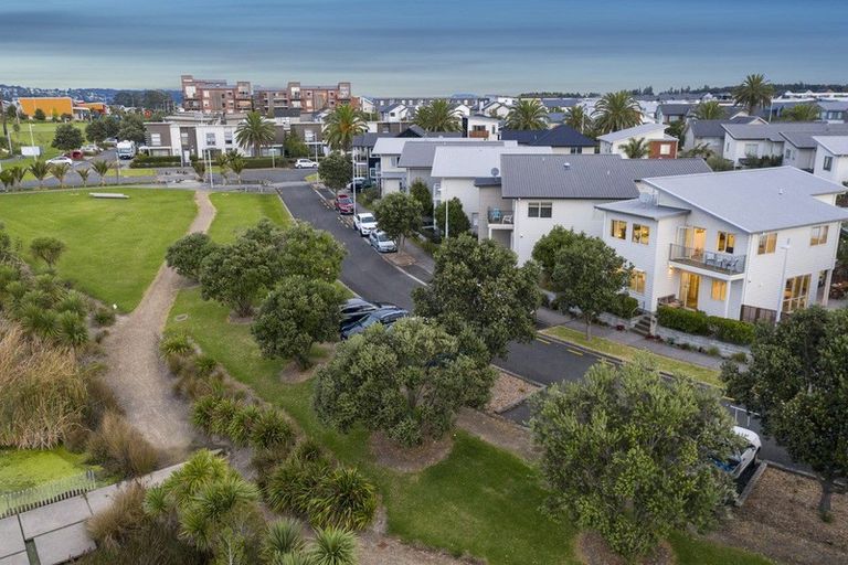 Photo of property in 12 Toheroa Street, Hobsonville, Auckland, 0616