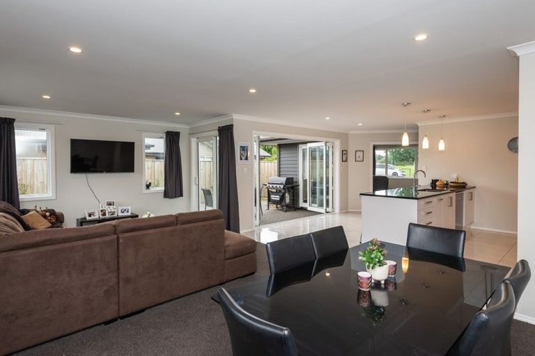 Photo of property in 67 Kippenberger Avenue, Rangiora, 7400