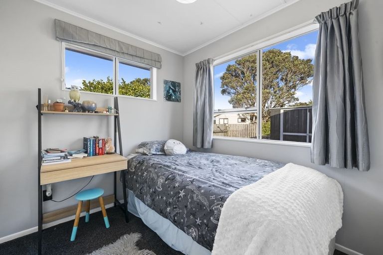 Photo of property in 172 Orangi Kaupapa Road, Northland, Wellington, 6012