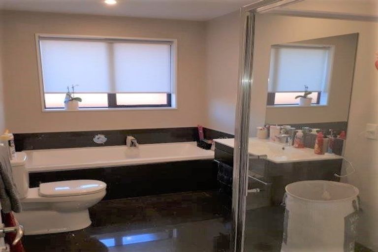 Photo of property in 8 Wattle Lane, Rangiora, 7400