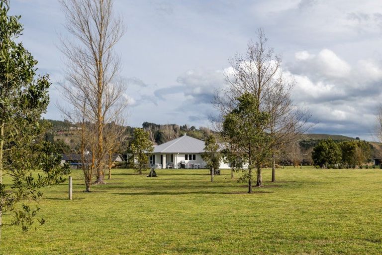 Photo of property in 134 Kereru Road, Maraekakaho, Hastings, 4171
