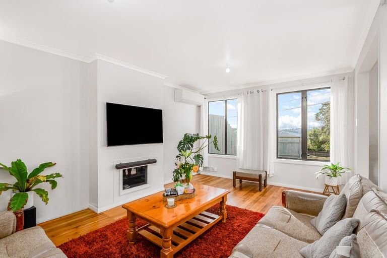 Photo of property in 60 Leicester Street, Cannons Creek, Porirua, 5024
