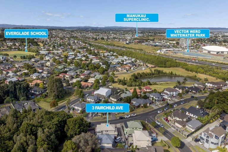 Photo of property in 3 Fairchild Avenue, Goodwood Heights, Auckland, 2105
