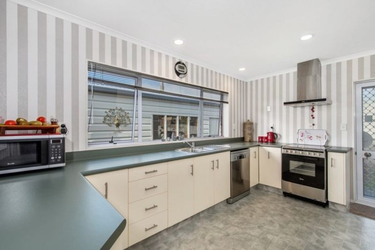 Photo of property in 1 Kopu Drive, Pyes Pa, Tauranga, 3112