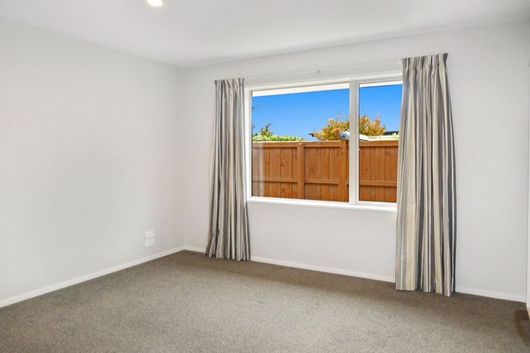 Photo of property in 6 Highworth Crescent, Rolleston, 7615