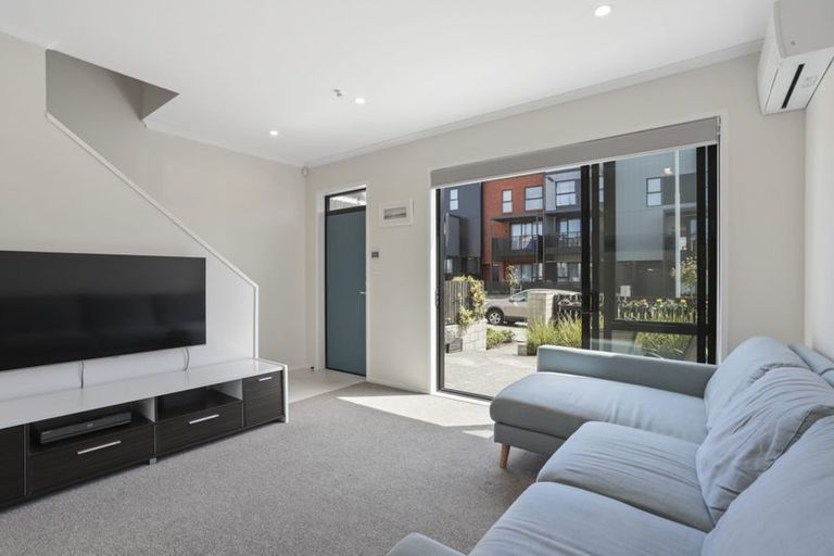 Photo of property in 54 Nugget Avenue, Hobsonville, Auckland, 0616
