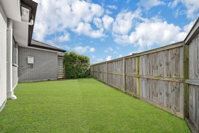 Photo of property in 9 Peacock Place, Pokeno, 2402