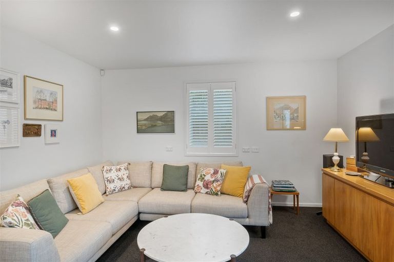 Photo of property in 1/124 Leinster Road, Merivale, Christchurch, 8014