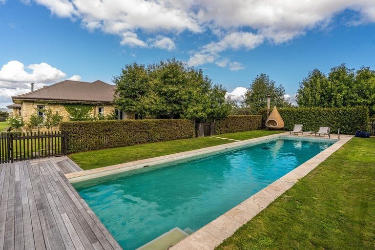 Photo of property in 184 North Road, Clevedon, Papakura, 2582