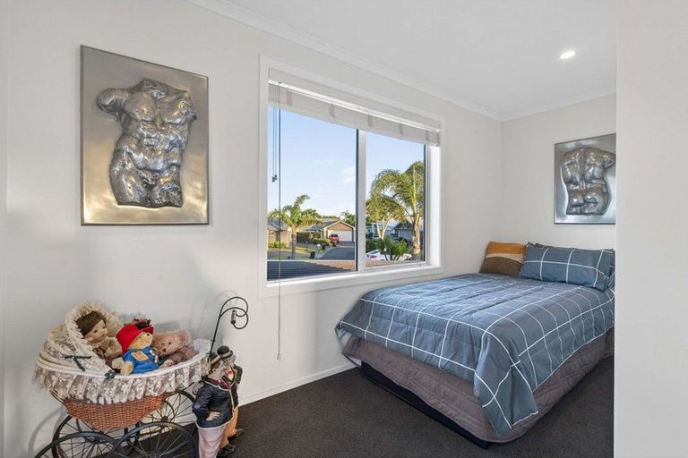 Photo of property in 8 Celmisia Retreat, Papamoa Beach, Papamoa, 3118