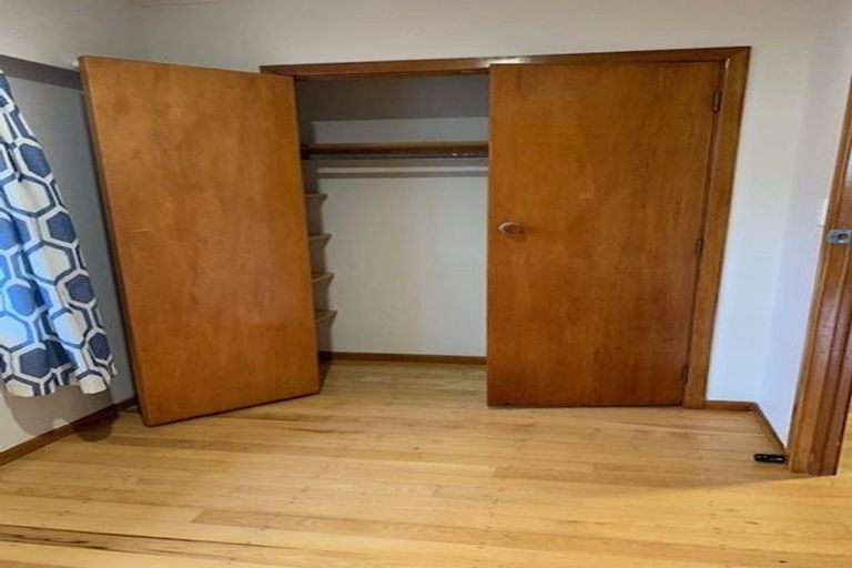 Photo of property in 16 Glenside Avenue, Pakuranga, Auckland, 2010