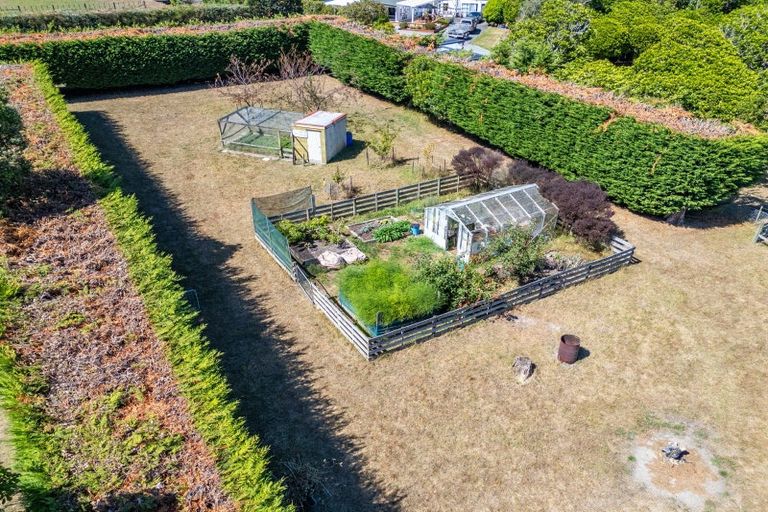 Photo of property in 105-109 Greenwood Boulevard, Otaki, 5512