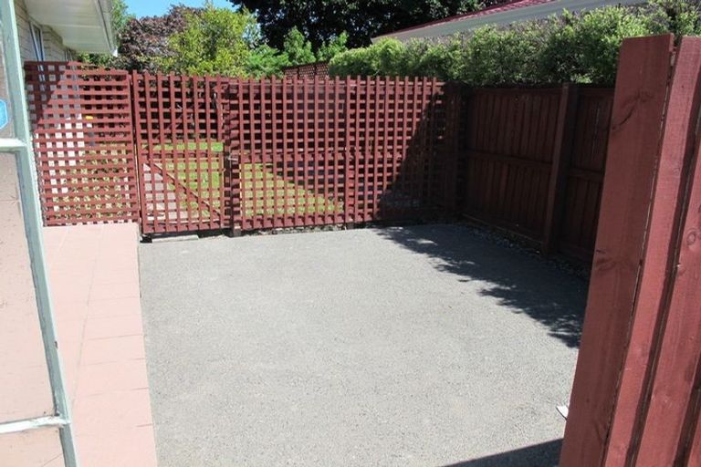 Photo of property in 44 Prestons Road, Redwood, Christchurch, 8051