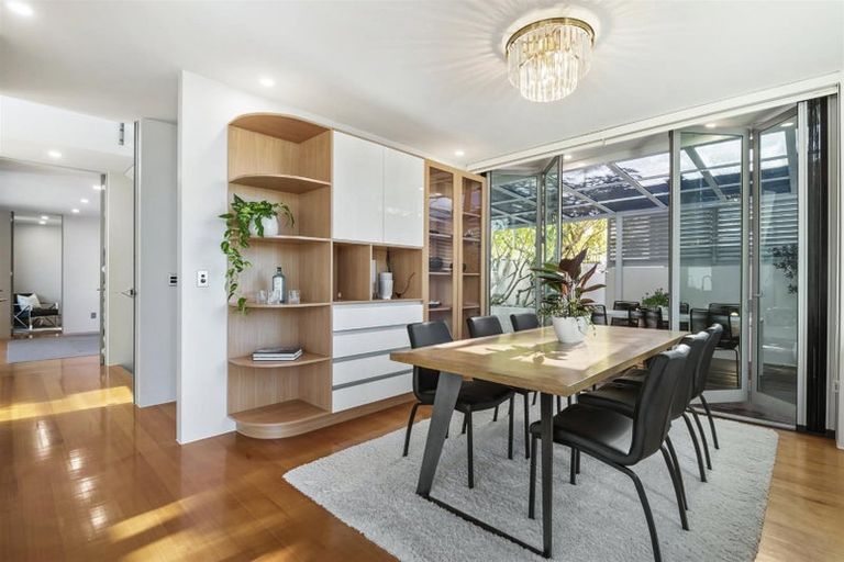 Photo of property in 22a Beach Road, Castor Bay, Auckland, 0620