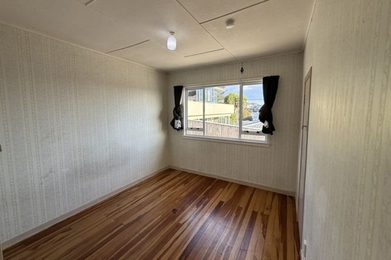 Photo of property in 6/6a Mount View Place, Spotswood, New Plymouth, 4310
