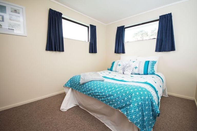Photo of property in 93a Broderick Road, Johnsonville, Wellington, 6037