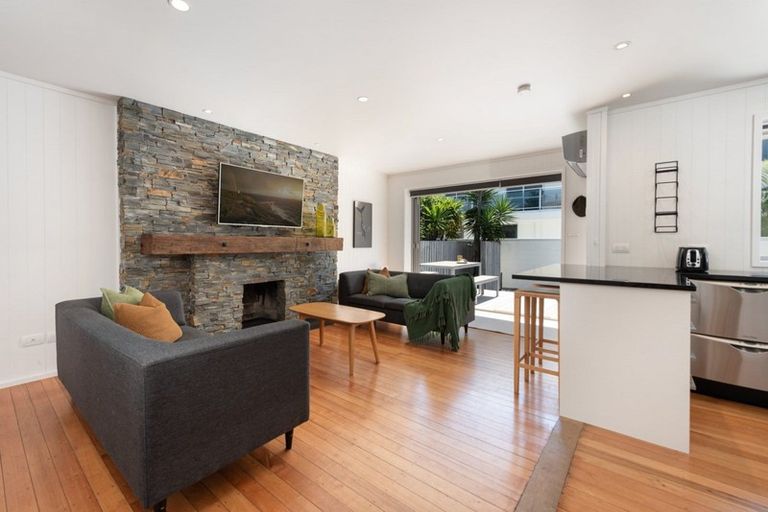 Photo of property in 2/54 Marine Parade, Mount Maunganui, 3116