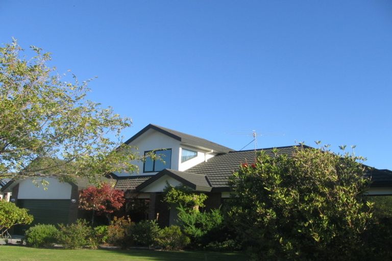 Photo of property in 34 Samwell Drive, Whitby, Porirua, 5024